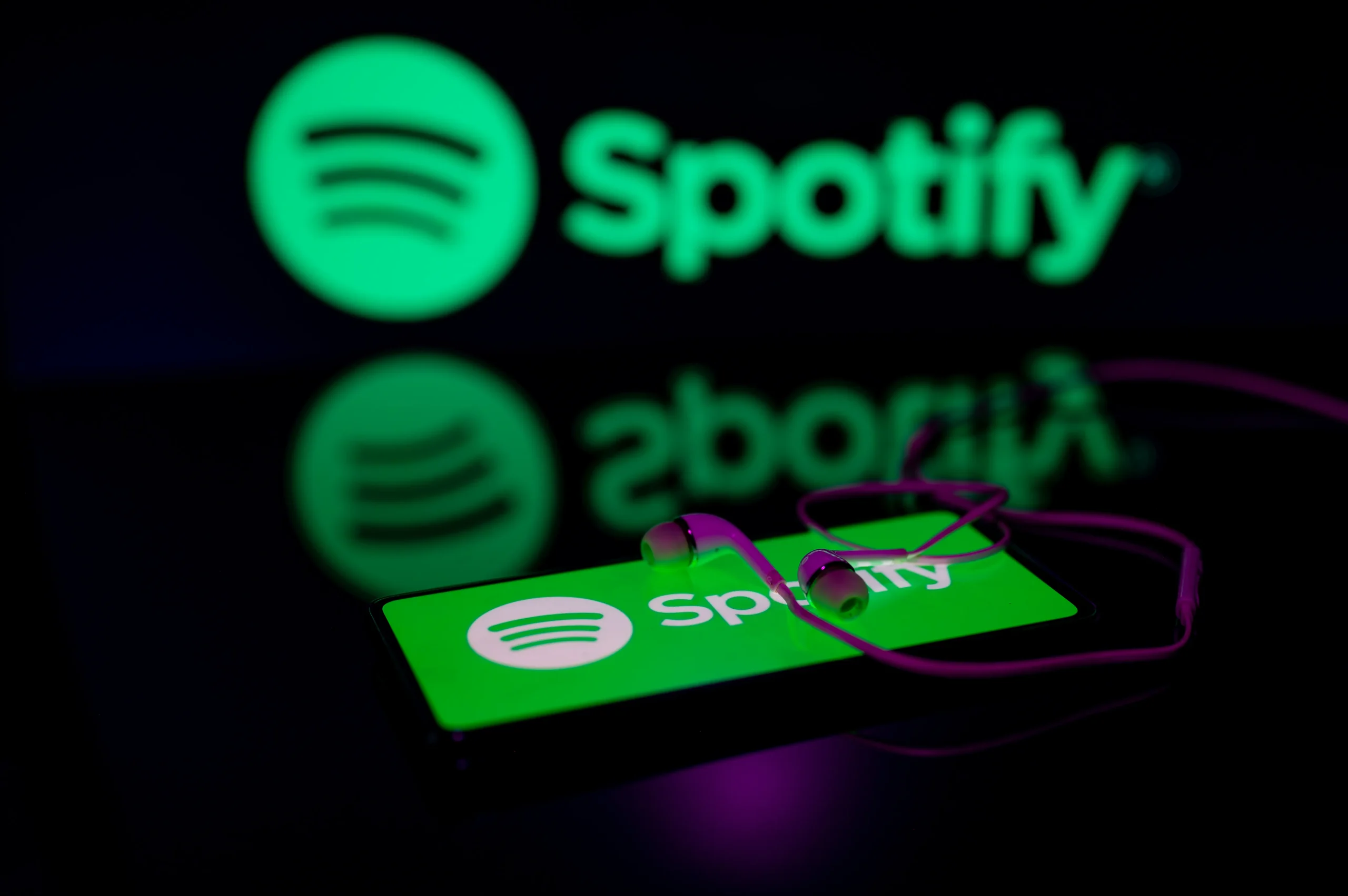 Spotify завершил 2022 год с 205 млн подписчиков и 489 млн активных пользователей