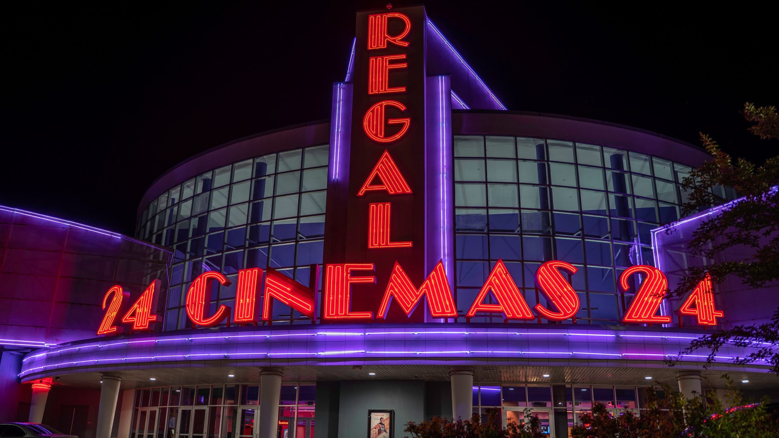 Regal Cinemas закрывает еще 39 кинотеатров. Посмотреть список TVPRO News